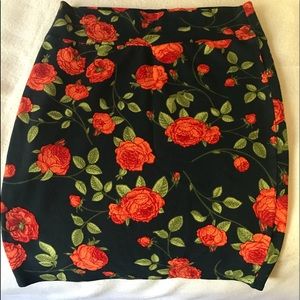 LulaRoe Gorgeous Pencil Skirt!